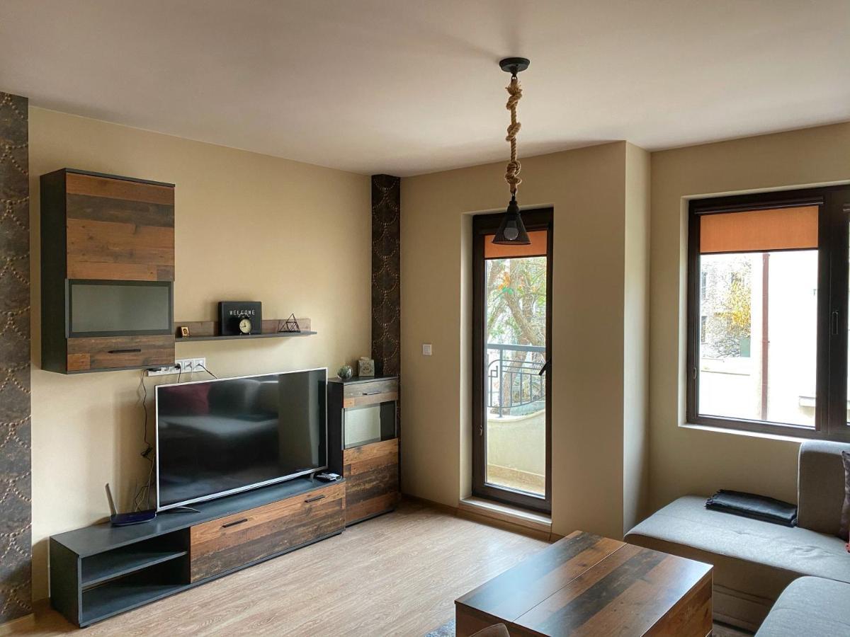Stylish Urban Apart New 2021 Close To The Beach Varna Extérieur photo